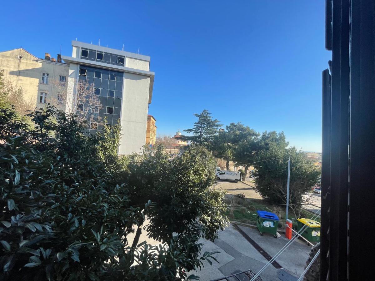 Ena Apartment Rijeka Luaran gambar
